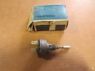 1993670 Gm Truck Nos Windshield Wiper Motor Dash Switch