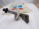 2857921 Mopar Plymouth Dodge Nos Left Wiper Arm Pivot
