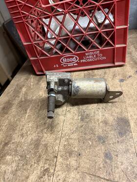 Wwf12c19220 American Bosch Corp Oem 1970 Windshield Wiper Electric Motor Car Parts Wwf12c19220 American Bosch Corp Oem 1970 Windshield Wiper Electric Motor Car Parts