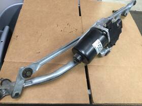 955113a Audi 2016 A6 Windshield Wiper Motor Linkage Oem 4b1 955113a Audi 2016 A6 Windshield Wiper Motor Linkage Oem 4b1