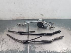 4899935 Bmw 2013 M5 F10 Windshield Wiper Motor / Arms #6234 Q1