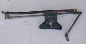 61611371922 Bmw E24 Windshield Wiper Motor Linkage Transmission 635csi 633csi M6 61611371922 Bmw E24 Windshield Wiper Motor Linkage Transmission 635csi 633csi M6