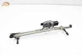 61617429701 Bmw X2 F39 Windshield Wiper Transmission Linkage With Motor Oem 2018 - 2023
