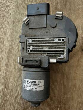 0390241889 Bosch 03-10 Volkswagen Vw Touareg Porsche Cayenne Front Windshield Wiper Motor Oem