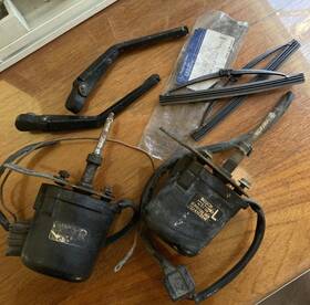 Bosch A1238200442 Mercedes W123 Set Euro Headlight Wiper Motors/arms/nos Blades 300d 280e 300td