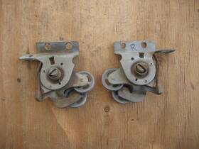 82536-9 Cadillac 1950 1951 1952 1953 Trico Windshield Wiper Cable Tensioners-pair 82536-9 Cadillac 1950 1951 1952 1953 Trico Windshield Wiper Cable Tensioners-pair