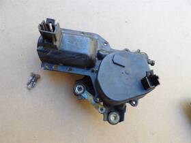 Cardone 620-00616c Windshield Wiper Motor Used Replacement With Screws Chevy Truck C/k 10 1985-1987
