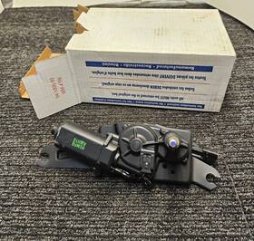 40-1081 Carquest Remanufactured Wiper Motor For 05-06 Equinox Pontiac Torrent 40-1081 Carquest Remanufactured Wiper Motor For 05-06 Equinox Pontiac Torrent