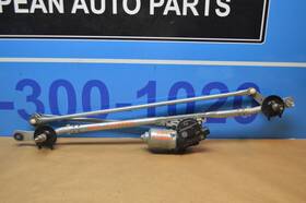 Chevrolet 85565572 2023 Silverado 1500 Windshield Wiper Motor With Transmission Assembly