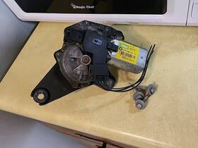 55157447 Dodge Wiper Motor Rear Nitro 07 08 09 10 11 55157447 Dodge Wiper Motor Rear Nitro 07 08 09 10 11