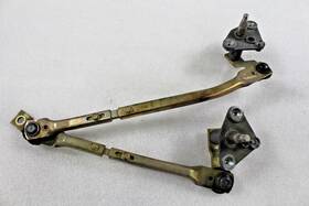 65081300 Ferrari 456 550 575 Windshield Wiper Linkage Used P/n