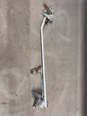 D7eb-17532 Fomoco 1971-1980 Ford Pinto Windshield Wiper Motor Transmission Mercury Bobcat Runabout
