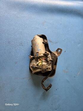 618-00777b Ford 93 94 95 Taurus Rear Wiper Motor 100268 618-00777b Ford 93 94 95 Taurus Rear Wiper Motor 100268