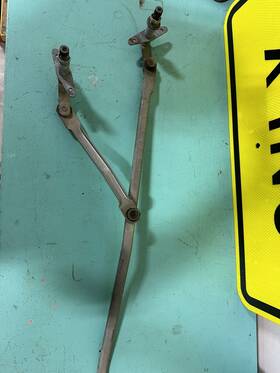 89143-66 Ford Early Bronco Electric Windshield Wiper Linkage 66-77 89143-66 Ford Early Bronco Electric Windshield Wiper Linkage 66-77