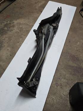 9w73-17500-aa Ford Wiper Arm Linkage Housing Transmission Motor 03-11 Crown Victoria Grand Marquis