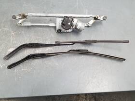 Ar33-17500-aa Ford 2012 Mustang Shelby Gt500 Windshield Wiper Motor / Arms #6834 Vv7