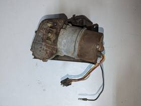 C6zf-17504-b Ford 1966 Mustang Windshield Wiper Motor Without Bracket 2 Speed Tested And Works