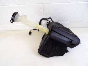 22143997 General Motors Windshield Washer Fluid Reservoir With Cover 2000 Escalade 96-99 Yukon Tahoe 22143997 General Motors Windshield Washer Fluid Reservoir With Cover 2000 Escalade 96-99 Yukon Tahoe