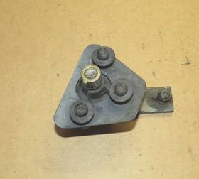 22071795 Gm 1984-1996 Corvette Windshield Wiper Transmission Arm End Left