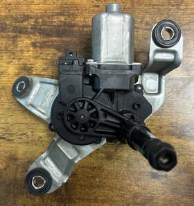 85167086 Gmc 2018 2024 Terrain Rear Tail Gate Window Wiper Motor Linkage Oem