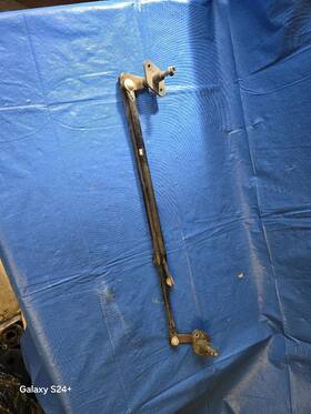 621-53922 Hyundai 90 91 92 93 94 Hyundia Excel Wiper Transmission 85653