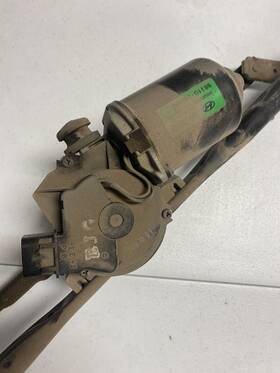 98120-2m000 Hyundai 10-16 Genesis Coupe - Windshield Wiper Motor With Linkage Oem #219