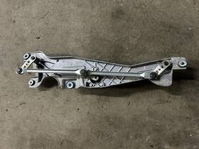 981203m000 Hyundai Used Windshield Wiper Linkage Fits 2011 Genesis Sdn Grade A 981203m000 Hyundai Used Windshield Wiper Linkage Fits 2011 Genesis Sdn Grade A