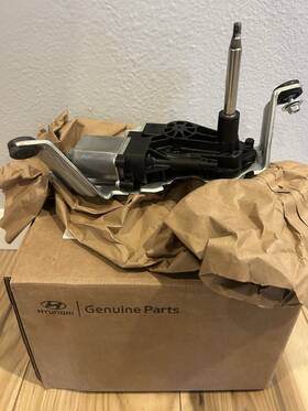 Hyundai 98700-pi000 Oem 2025 Ioniq 5 Rear Wiper Motor Assembly With Bracket 98700 Pi000