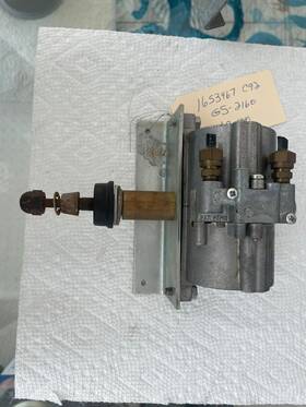 1653467c92 International 1645734c92 Air Wiper Motor 9200-9300-9400 Older Than 3-15-96 Used