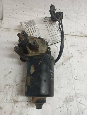620.kwhc99 Kenworth 1999 T800 Windshield Wiper Motor 12308670