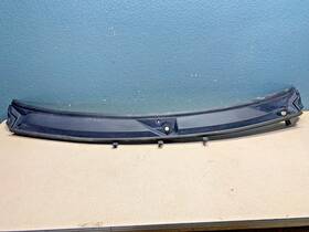 6h42-00348-bbw Land Rover 2006 07 08 09 Range Windshield Wiper Cowl Cover Panel