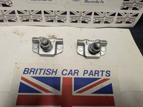 Lucas 72807 Mgb-gt Windshield Wiper Wheelboxes Used Nov 1967-dec 1974. #72804