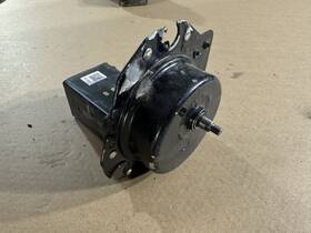 40154 Marinepartsdistributors 686696269893 Front Wiper Motor Fits Chevrolet C10 C20 C30 Pickup Suburban 1963-1972 40154 Marinepartsdistributors 686696269893 Front Wiper Motor Fits Chevrolet C10 C20 C30 Pickup Suburban 1963-1972
