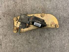 849100-6010 Mazda 1986-1993 B2200 Series Pickup Oem Driver Side Windshield Wiper Arm Motor 849100-6010 Mazda 1986-1993 B2200 Series Pickup Oem Driver Side Windshield Wiper Arm Motor