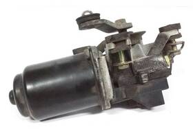 Bjoe-67-340e Mazda 1999-2003 Protege Oem Front Windshield Wiper Motor