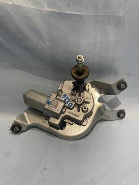 D10e67450 Mazda 2016-2022 Cx-3 Rear Wiper Motor Oem D10e67450 Mazda 2016-2022 Cx-3 Rear Wiper Motor Oem