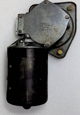 0390446050 Mercedes-benz W108 W109 250se 280se 300se Bosch Windshield Wiper Motor 0390446050 Mercedes-benz W108 W109 250se 280se 300se Bosch Windshield Wiper Motor