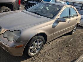 2038200312 Mercedes-benz Used Windshield Wiper Linkage Fits 2001 C-class 203 Type 2038200312 Mercedes-benz Used Windshield Wiper Linkage Fits 2001 C-class 203 Type