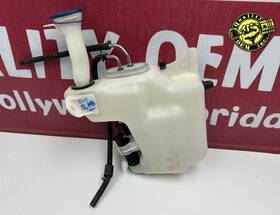 2318690420 Mercedes-benz 2013-2016 Sl Class - Windshield Washer Fluid Reservoir Tank With Pumps Oem
