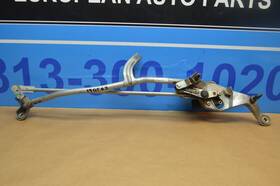 2908201900 Mercedes-benz 2019 X290 Gt63 Amg Windshield Wiper Motor With Linkage Assembly