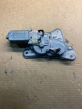 Mitsubishi 85130-52060 1997 To 2004 Montero Sport Rear Tailgate Wiper Motor Z9176 Dg