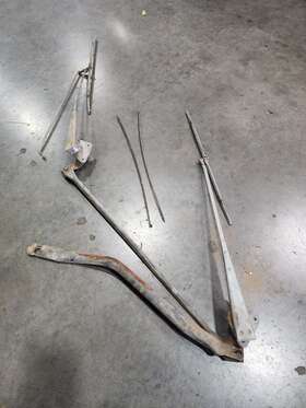 Mopar 343166358622 1970-1974 B-body 3 Speed Wiper Motor Linkages And Arms Factory Original