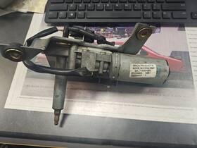 5407085 Oem Saab Used 9-5 Wagon Rear Hatch Wiper Motor Part # Fits 2001 - 2005 5407085 Oem Saab Used 9-5 Wagon Rear Hatch Wiper Motor Part # Fits 2001 - 2005