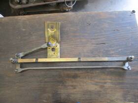 924-s Porsche 83 84 944 83- /924-s Wiper Trans / Linkage Used Original No Motor 924-s Porsche 83 84 944 83- /924-s Wiper Trans / Linkage Used Original No Motor