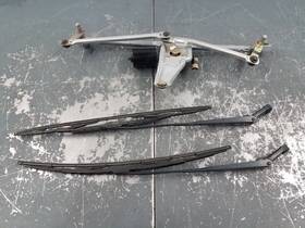 99662802800 Porsche 2004 911 996 Turbo Windshield Wiper Motor / Arms #5940 M6