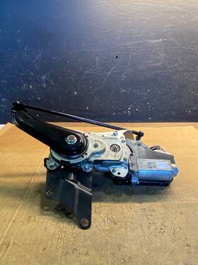 Toyota 163800-0450 2008-2013 Highlander Power Liftgate Tailgate Lift Motor Actuator Y4160 Dg