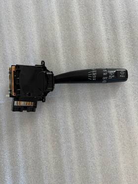 Toyota 17a164lh1 1999 Rav4 Wiper Cleaning Coltrol