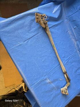 621-53760 Toyota 89 90 91 92 Cressida Wiper Transmission Sdn 69589