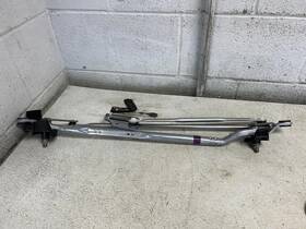 621.to1f24 Toyota 2024 Grand Highlander Oem Wiper Transmission 621.to1f24 Toyota 2024 Grand Highlander Oem Wiper Transmission