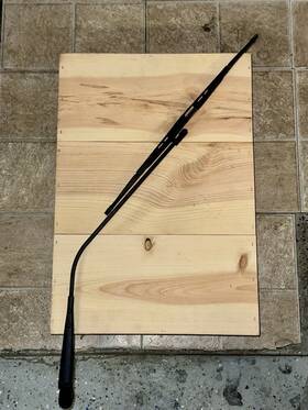 85110-12281 Toyota Corolla Ae86 3-door / Hatchback Rear Wiper With Arm Motor